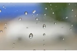 Wie kann man beschlagene Scheiben im Auto vermeiden?